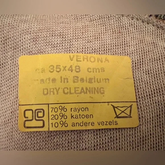 Vintage tapestry runner - Picture 7 of 10